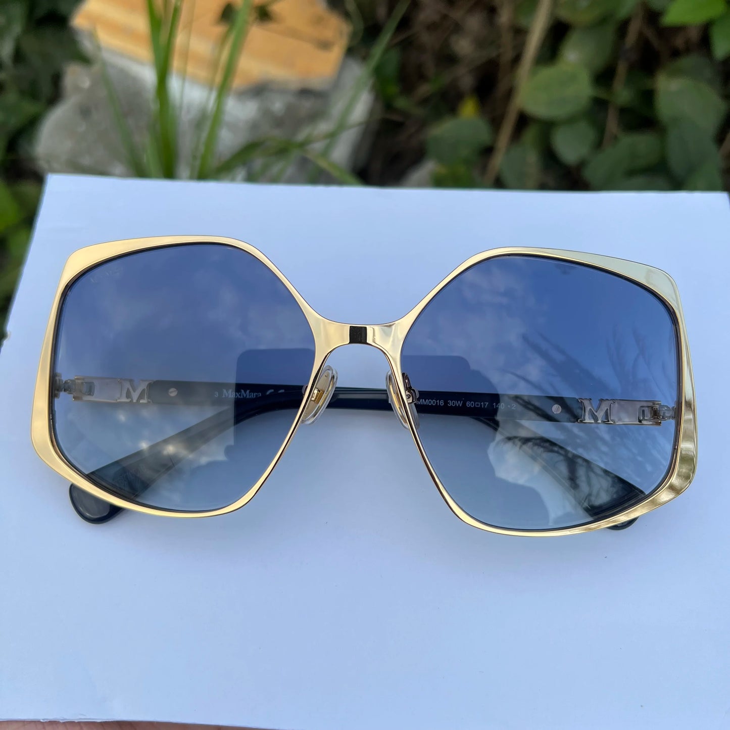 Italian Luxury Brand Oversized Metal Frame Sunglasses for Women with Irregular Lenses