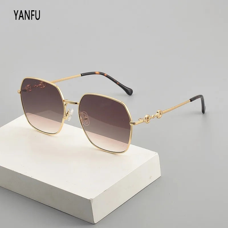 Gradient Lens Square Large Frame Summer Sunglasses Women Metal Fashion Men UV400 Glasses Woman Outdoor Vintage Eyeglasses 145mm